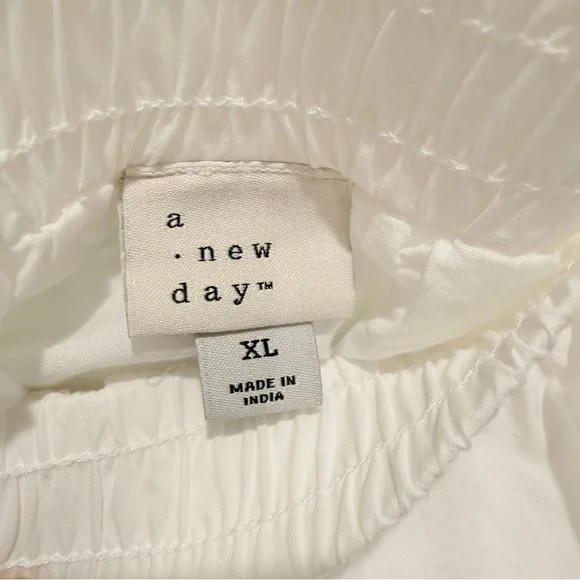 White Floral Eyelets Cotton Maxi Skirt with Elastic Waist and Pockets - Picture 4 of 7